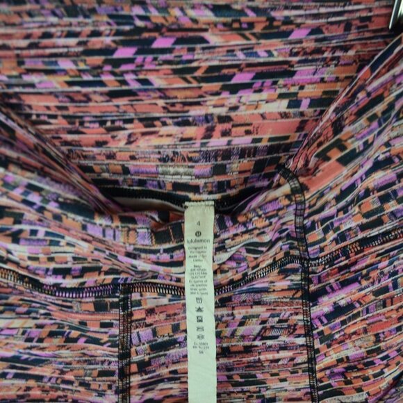 lululemon Fast & Free Tight II 25" *Nulux Size 4 in Flash Pleat Orange Multi - Picture 4 of 4